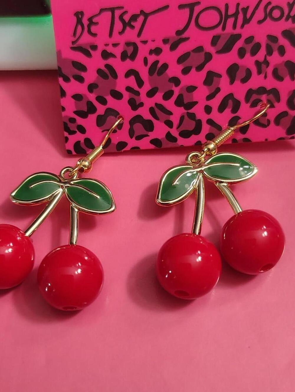 Betsey Johnson New With Tags Red Cherry Dangle Earrings